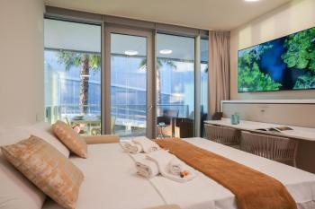 Easylife - Monolocale con vista su porto di Genova, Genua (zdjęcie 3)