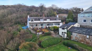 A View With A Room, Penrhyn Bay (photo 2)