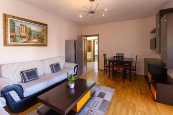 Apartment in the Center of Tirana, Тирана (фото 4)