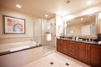 No Resort Fee Strip View Balcony+ Valet Parking, Las Vegas (fotografie 5)