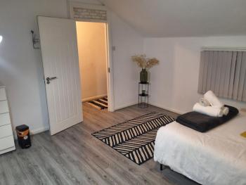 Zak Air B&B Stay 9 people's, Birmingham (fotografie 3)