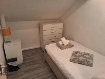 Zak Air B&B Stay 9 people's, Birmingham (fotografie 5)