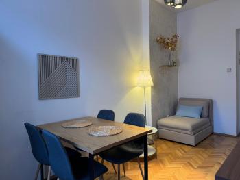 2BDR Pretty Apartment in the Local Area of Prague, Прага (фото 4)