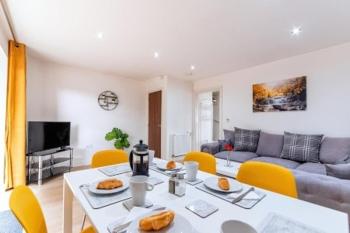 Central location - FREE Parking - Hawksbill Way, Peterborough (Foto 3)