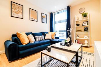 Stunning Canary Wharf Flat-5 mins from tube station, London (photo 5)