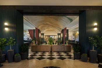 Renaissance Las Vegas Hotel, Las Vegas (photo 3)