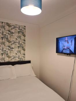 Rays Lodge 1, Middlesbrough (photo 3)