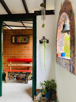 Habitación en Casa Ithaca en Floresta - Santa Lucía, Medellín (fotografie 2)