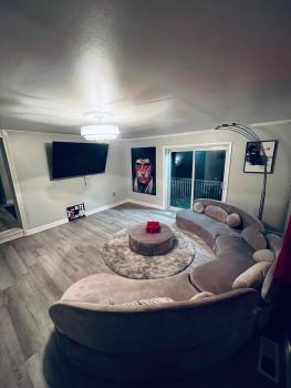 Luxury Urban Oasis!15 Min From Downtown Cleveland, Cleveland (Foto 2)