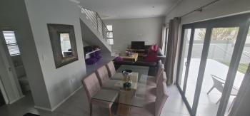 Heaven and Tranquility at River Glades in Lonehill, Sandton (fotografie 4)