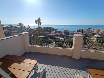 Romantic Loft Sea View Nervi, Janov (fotografie 4)