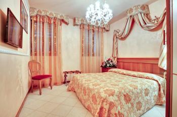 Locanda Antico Fiore, Benátky (fotografie 4)