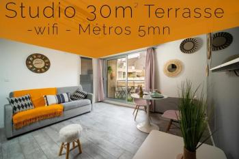 Appartement climatisé tout equipe avec balcon au cœur de Marseille, Марсель (фото 2)