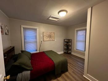 Home in Cedar Rapids, Cedar Rapids (zdjęcie 2)