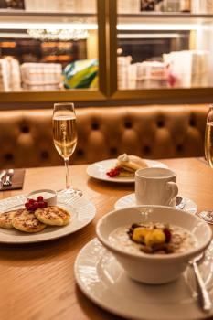Grand Poet Hotel and SPA by Semarah, Riga (Foto 4)
