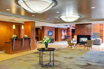 Courtyard by Marriott Boston Logan Airport, Бостон (фото 3)