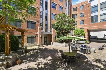 Elegance & Comfort Await You in Our Apt, Arlington (foto 5)