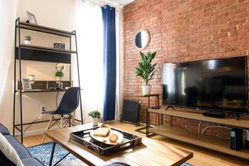 428-4R prime midtown large 2 BR Newly Furnished, New York (photo 2)