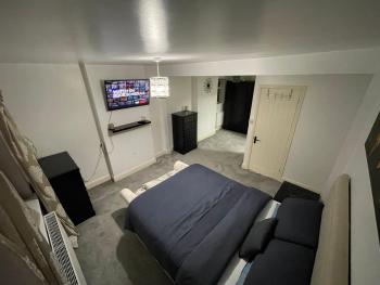 Welcome rooms 54, Swindon (photo 2)