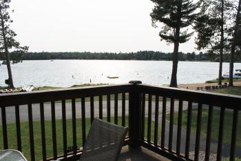 2 bed condo on Duck Lake in Eagle River, Eagle River (photo 2)