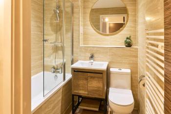 Host & Stay - Chic Townhouse by the Docks, Liverpool (Foto 4)