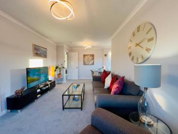 Chic & Cozy 2-Bed Flat in Glasgow - Free Parking, Glasgow (Foto 5)