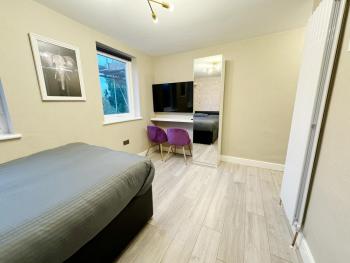 Stylish Studio minutes away from Wembley, London (photo 3)