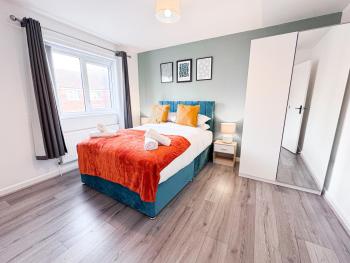 3 Bedroom House with Fast WiFi and Free Parking - TV's in Every Room, Manchester (fotografie 3)