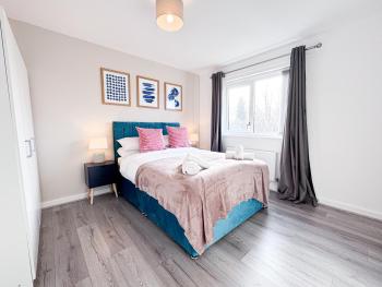 3 Bedroom House with Fast WiFi and Free Parking - TV's in Every Room, Manchester (fotografie 5)