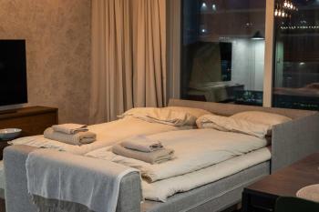 Modern 1BR Apartment with Balcony at Tripla Pasila, 5 mins to Helsinki City Center, Helsinki (photo 2)