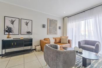 Quiet & Cozy 2 BR Retreat FREE Gym and Pool Access, Sandton (foto 2)