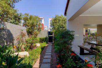 Quiet & Cozy 2 BR Retreat FREE Gym and Pool Access, Sandton (foto 3)