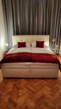 Bohemian Apartment in Historic Centre with Air-conditioning, Prag (Foto 2)