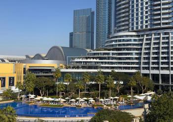 Spectacular 2BR in Souk Al Bahar, Downtown with Burj & Dubai Mall view by Rich Stay, Dubaj (fotografie 5)