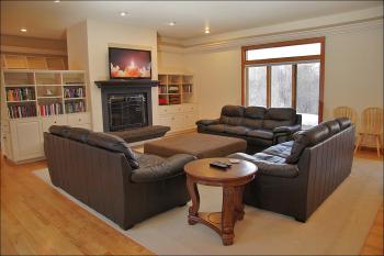 Game Room, Outdoor Hot Tub, Two Kitchens, Perfect For Large Families, Ketchum (foto 5)