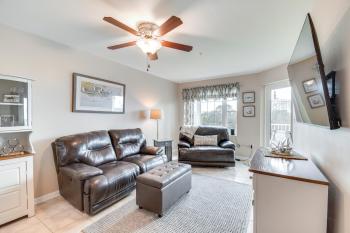 Condo with Pool Access Walk to Cotton Bayou Beach!, Orange Beach (photo 3)