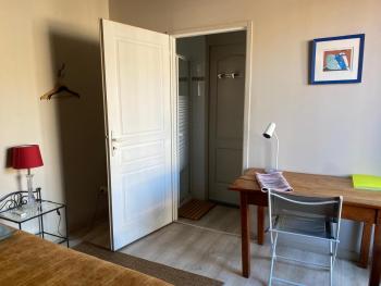 CALME , PROCHE du Centre, Grande Terrasse, Petit déjeuner, Bordeaux (zdjęcie 3)