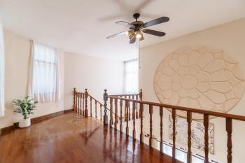 Charming 3-Storey house near BTS Onnut Station, Bangkok (foto 3)