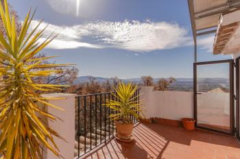 Albalh Apartamentos - La Casita de la Plaza en Albaicín Granada con Terraza Privada y Vistas Espectaculares, Granada (Foto 3)