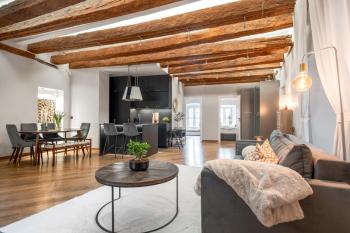 Modern charm in old town, Tallin (foto 2)