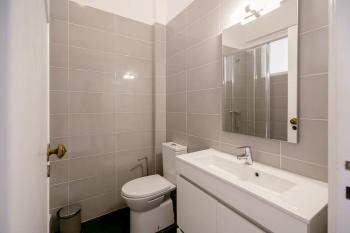 SWEET CASHMERE - Spacious Apartment with balcony near Metro & Airport, Lisbon (photo 5)