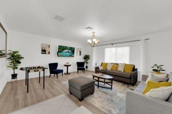 Luxury 4BR Vegas Retreat with Pool 10 Mins to Strip, Las Vegas (foto 2)