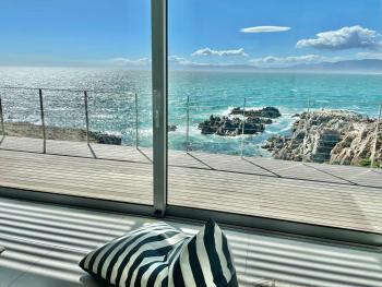 Seafront Villa - Whale Bay Luxury Retreat, De Kelders (fotografie 5)