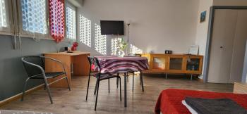 LOCBORDEAUX-FR - Appt proche CHU Bordeaux - WIFI, Bordeaux (Foto 4)