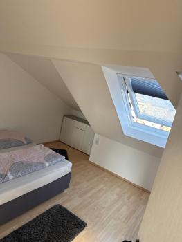 Kuschelige Dachgeschosswohnung am Clarapark, Leipzig (Foto 5)