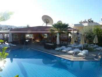 Evi Studios & Apartments Pefkos, Pefki (foto 5)