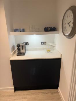 Large 1 bedroom self contained garden flat, Windsor (Foto 5)