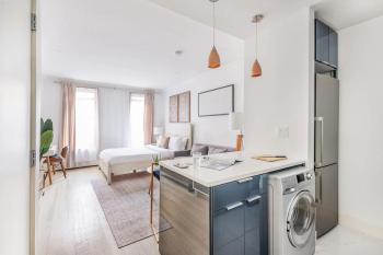 1597-2 Luxury Upper East Side Studio W&D, New York (photo 5)