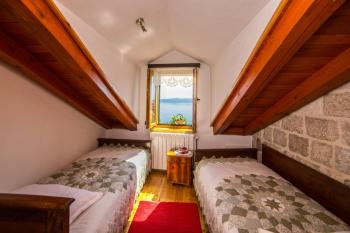 Ferienhaus mit Terrasse für drei Personen, Podgora (Foto 5)