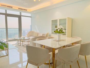Exclusive 1BR with Iconic Views in Paramount Tower, Dubai (photo 3)